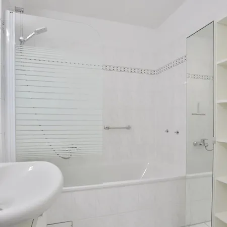 Апартаменты Haus Ostseeallee 2 4 Ostseeview Ниндорф